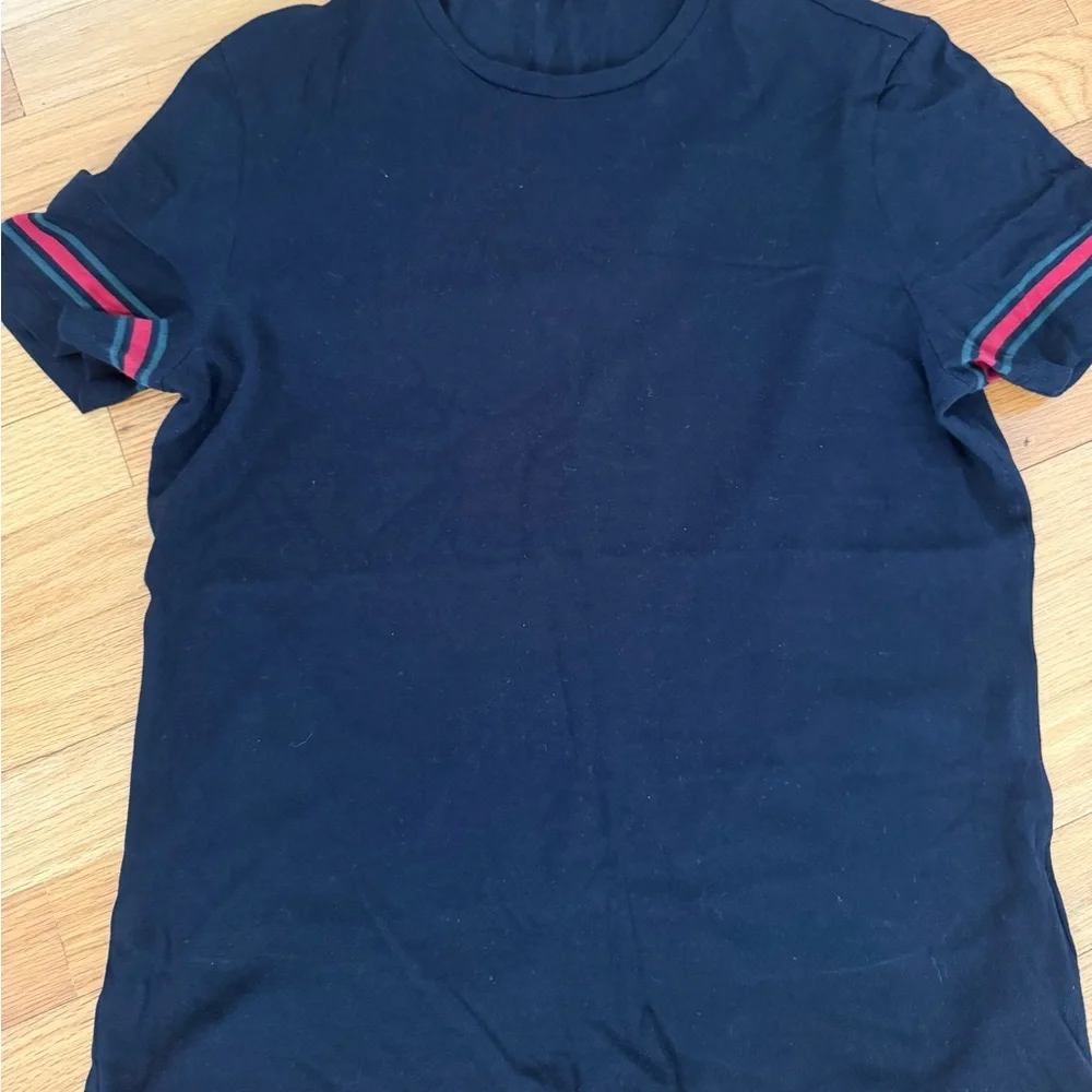 Gucci Black Tee with Red and Green Accents,size medium